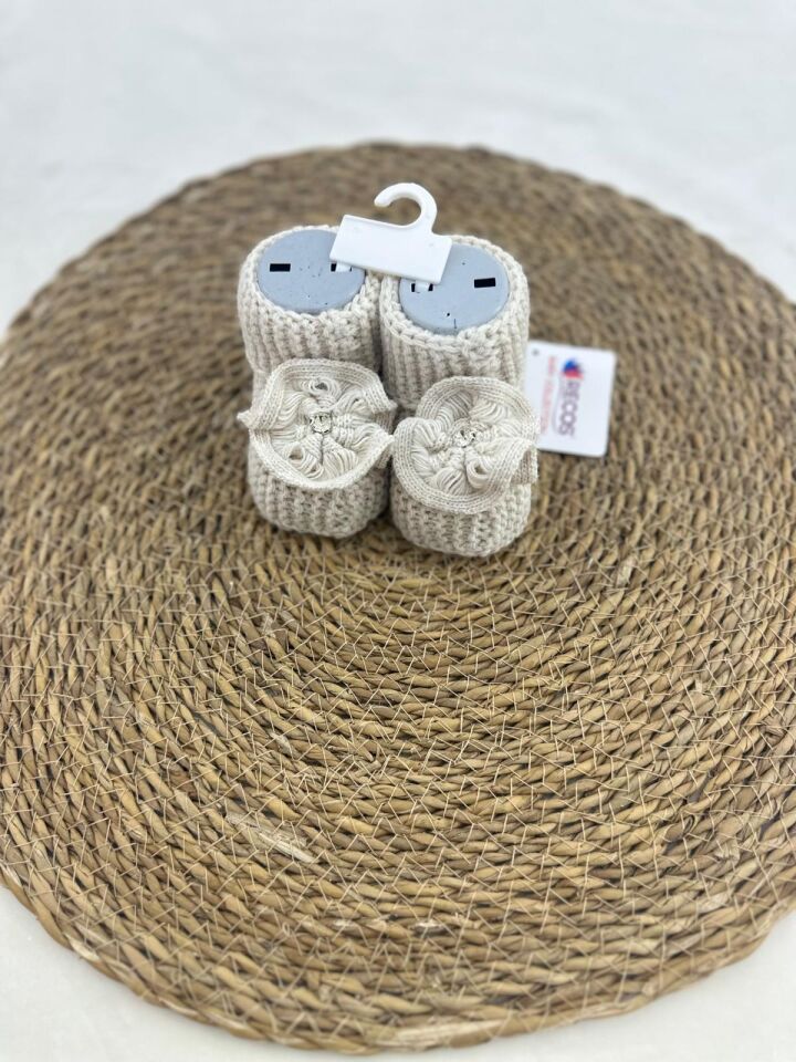 Çiçekli Triko Bebek Patik 0-6 Ay